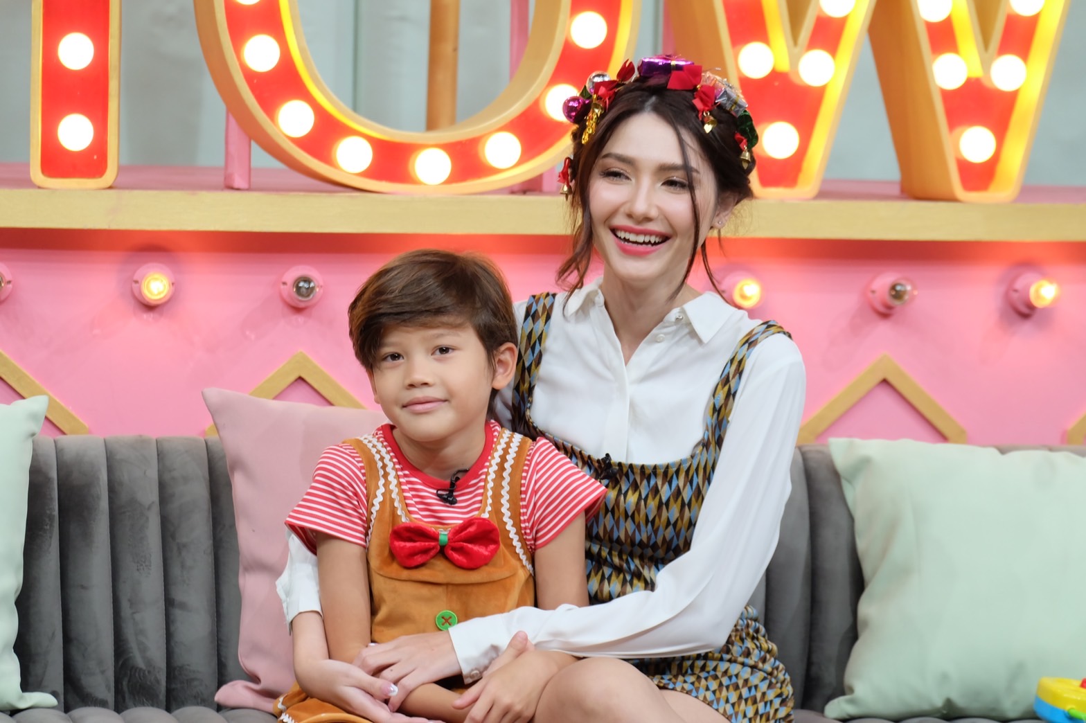 ซาร่า คาซิงกินี เผยมีภาวะโรคซึมเศร้าหลังคลอดลูกสาว ปลื้มใจ พี่-น้อง รักกันมาก