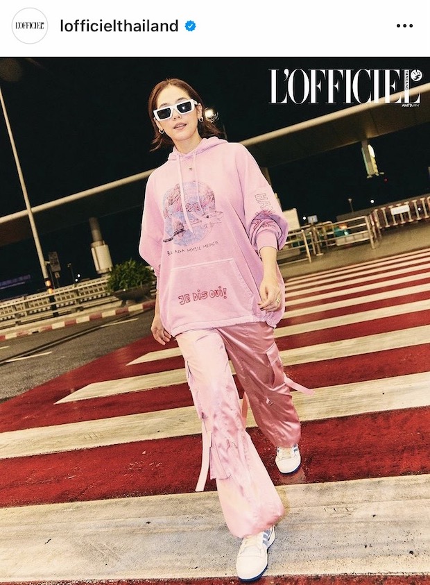 ทุกที่คือรันเวย์!! ‘ชมพู่ อารยา’ ชุดชมพูอ่อนแต่ท่าโพสต์จัดมาก ลัดฟ้าสู่ปารีส ทุกที่คือรันเวย์!! ‘ชมพู่ อารยา’ ชุดชมพูอ่อนแต่ท่าโพสต์จัดมาก ลัดฟ้าสู่ปารีส