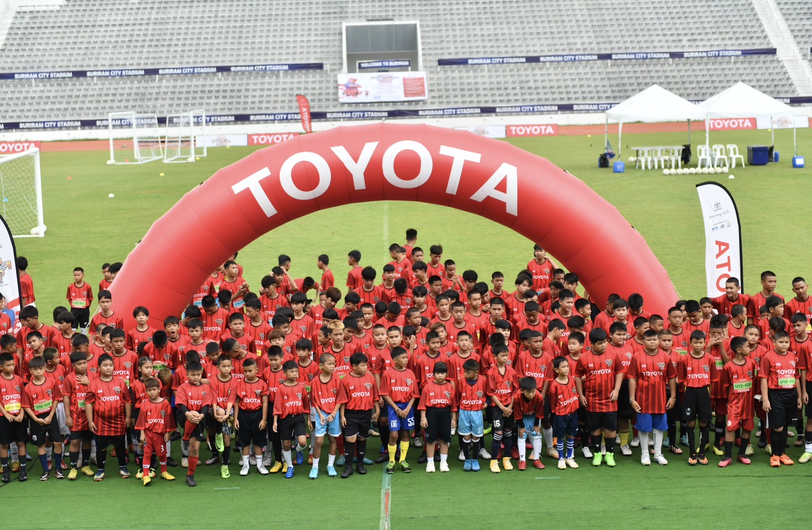 'โตโยต้าจูเนียร์ฟุตบอลคลินิก' บุกบุรีรัมย์ หาช้างเผือกร่วม 'U14อาเซียนดรีมฟุตบอล2023' 'โตโยต้าจูเนียร์ฟุตบอลคลินิก' บุกบุรีรัมย์ หาช้างเผือกร่วม 'U14อาเซียนดรีมฟุตบอล2023'