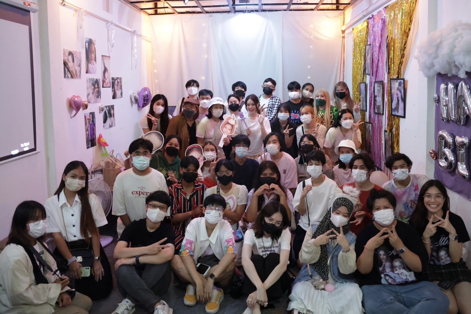 “แอลลี่” ฉลองวันเกิดวัย19 ปี ครอบครัวและแฟนคลับร่วมเซอร์ไพรส์ 