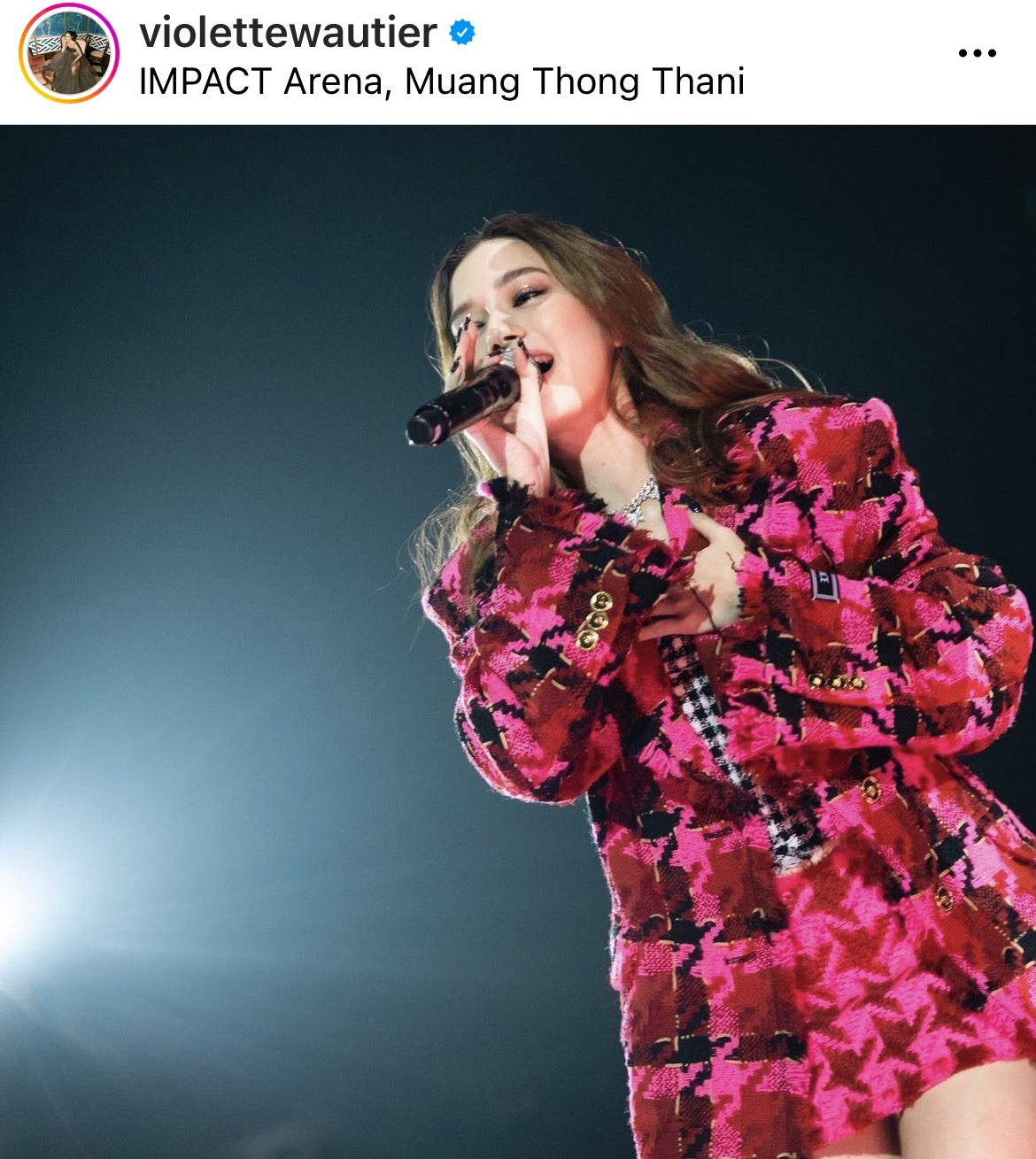 วี วิโอเลต ไม่รู้จะโกรธ หรือ จะขำดี หลังถูกเขียนชื่อผิดมาตลอดตั้งแต่เข้าวงการ วี วิโอเลต ไม่รู้จะโกรธ หรือ จะขำดี หลังถูกเขียนชื่อผิดมาตลอดตั้งแต่เข้าวงการ