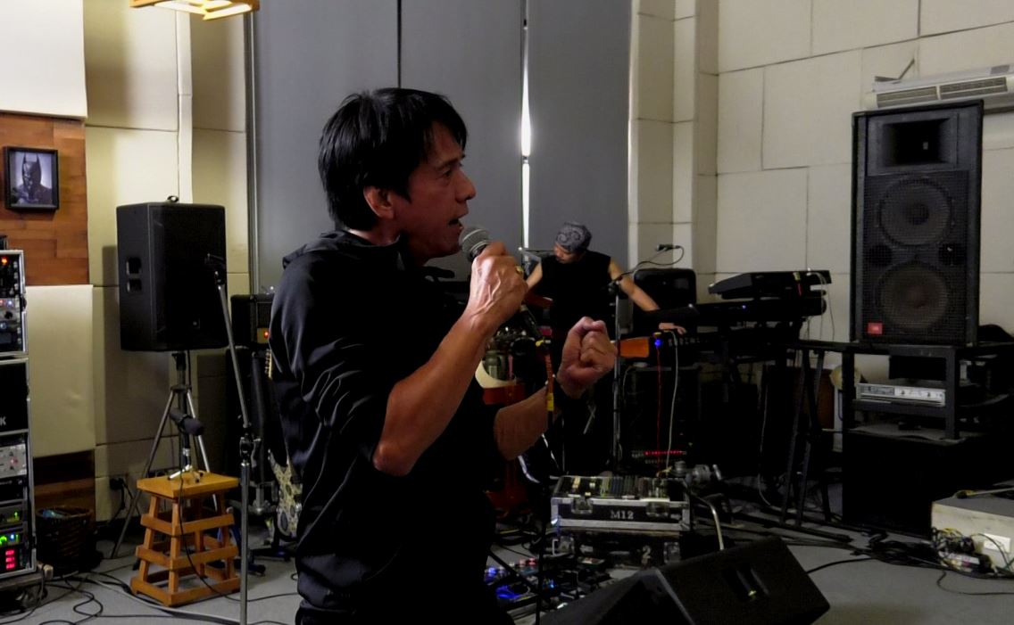 “ไมโคร” วงร็อคระดับตำนาน พร้อมระเบิดความมันส์อีกครั้งในรอบ 13 ปี