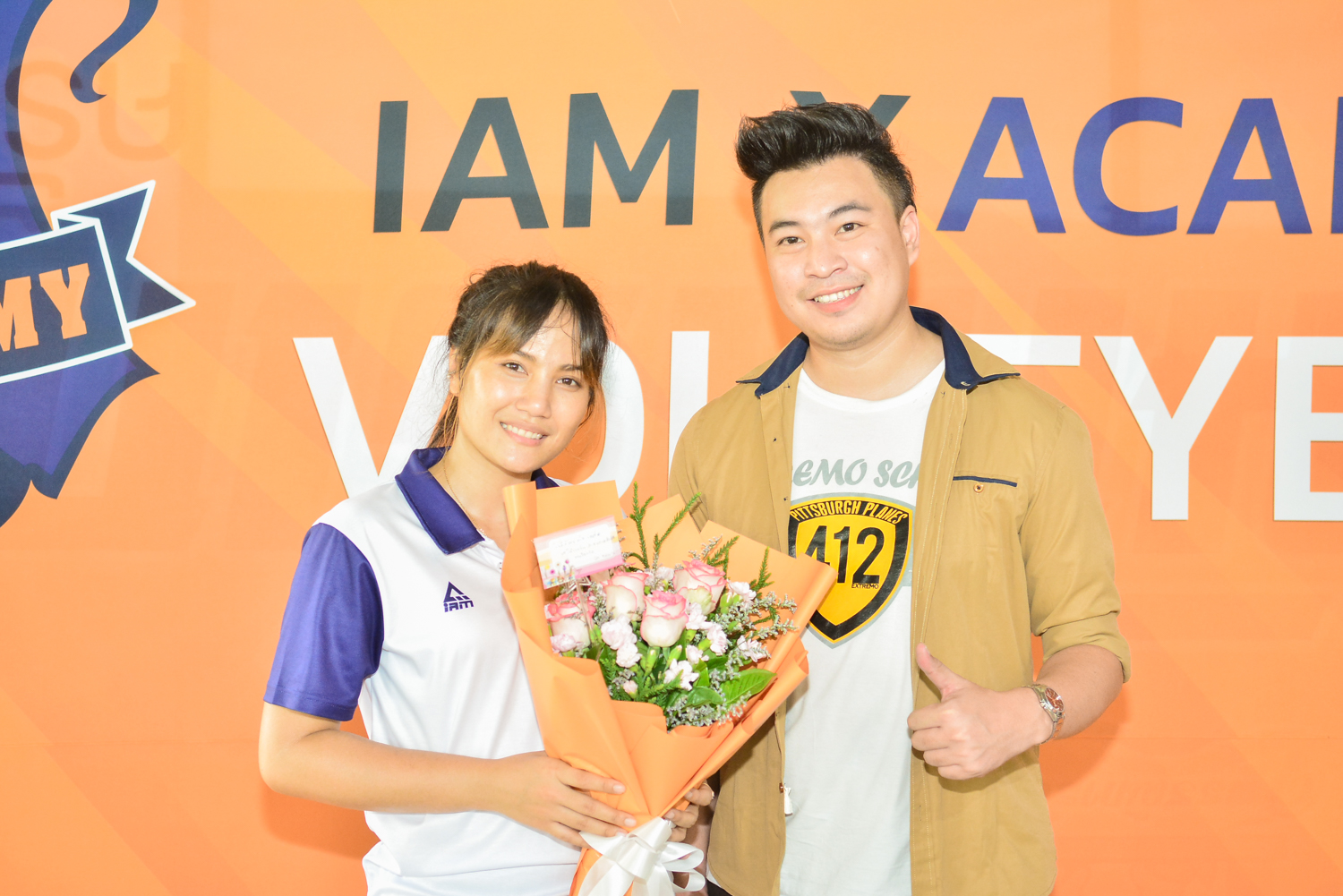 (คลิป)'ส้ม ศศิธร' เปิดอะคาเดมี่สอนวอลเลย์บอลตั้ง 'พรพรรณ' เป็นแบรนด์แอมบาสเดอร์