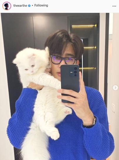 เอิร์ท พิรพัฒน์ รับเสียหายหลายแสน หลังเลี้ยงแมว เผย ตอนนี้ 3 ตัวพอแล้ว 