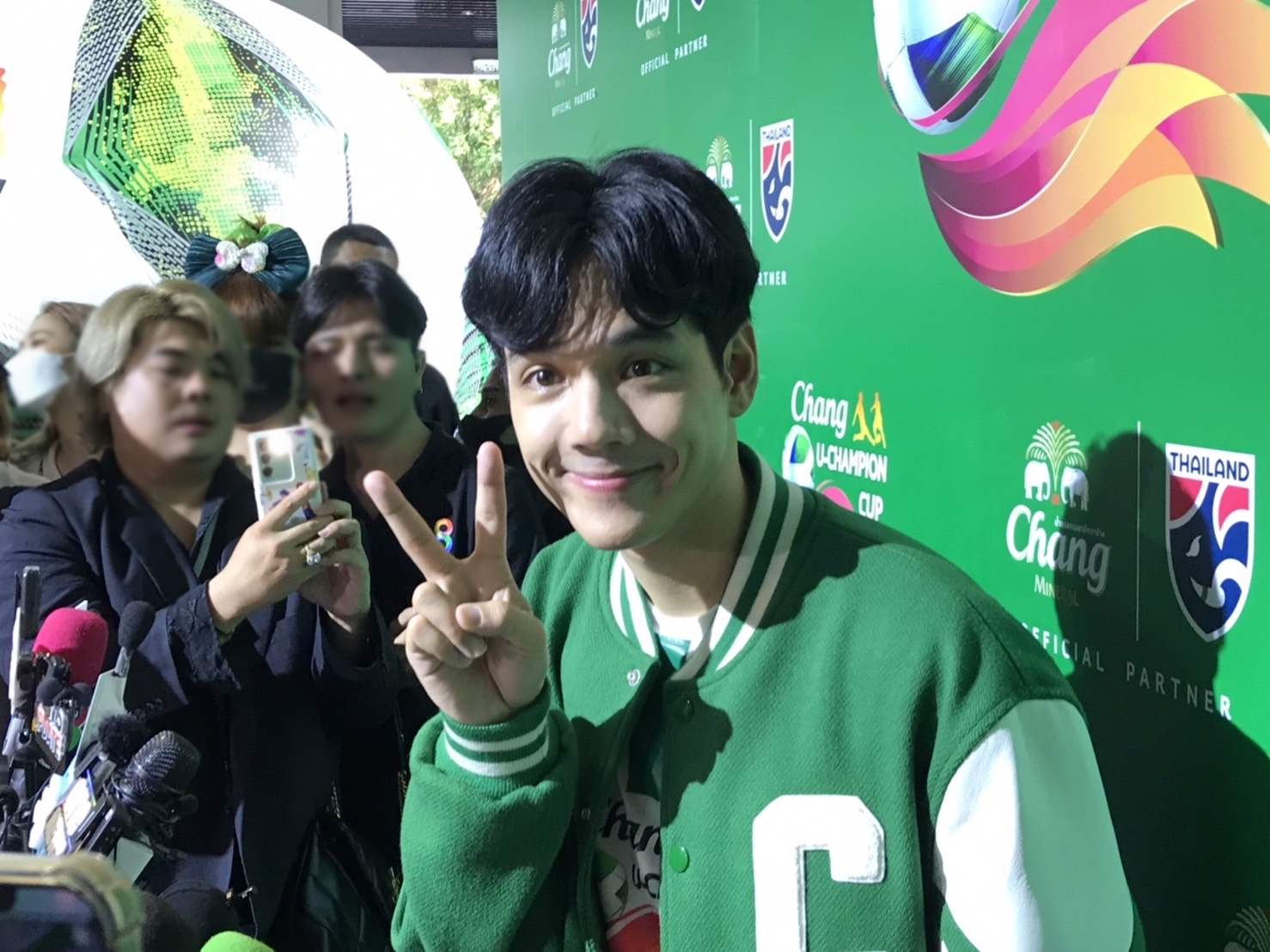 “นิกกี้” รับยังมูฟออนไม่ได้ หลังเลิก ก้อย ลั่น อนาคตลุ้นรีเทิร์น “นิกกี้” รับยังมูฟออนไม่ได้ หลังเลิก ก้อย ลั่น อนาคตลุ้นรีเทิร์น