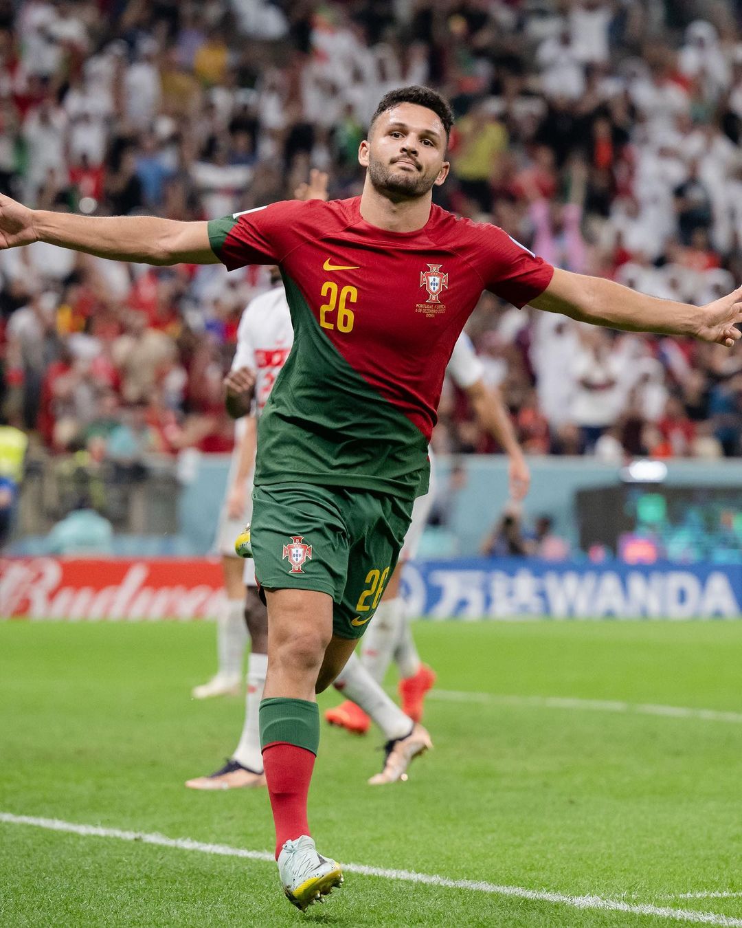 “เกรท-นิกกี้-ก้อย” ร่วมเฮ!! ‘โมร็อกโก’ ดวลจุดโทษชนะ ‘สเปน’ เข้ารอบ 8 ทีมฟุตบอลโลกครั้งแรก “เกรท-นิกกี้-ก้อย” ร่วมเฮ!! ‘โมร็อกโก’ ดวลจุดโทษชนะ ‘สเปน’ เข้ารอบ 8 ทีมฟุตบอลโลกครั้งแรก