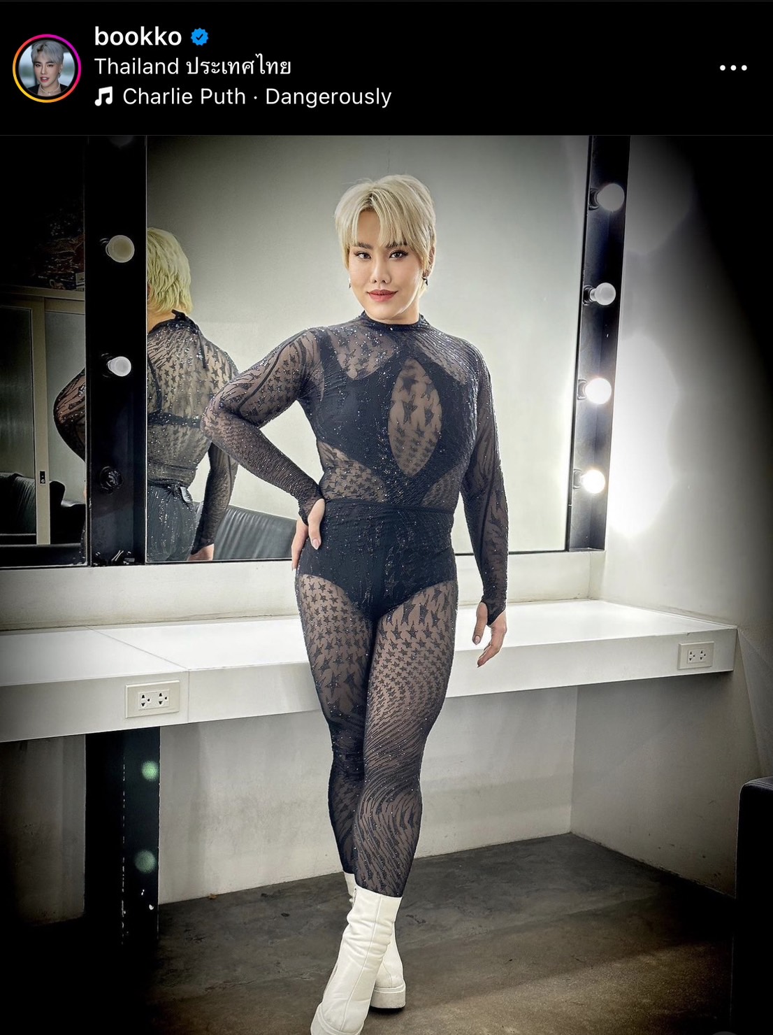 บุ๊คโก๊ะ โพสต์ภาพย้อนวัย พร้อมข้อความซึ้ง...ไม่เคยอายอดีต และจะไม่หยุดพัฒนาตัวเอง บุ๊คโก๊ะ โพสต์ภาพย้อนวัย พร้อมข้อความซึ้ง...ไม่เคยอายอดีต และจะไม่หยุดพัฒนาตัวเอง