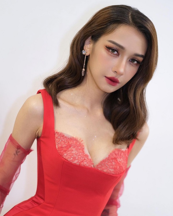 “โบกี้ไลอ้อน” ตื่นเต้นทำเพลงร่วมกับ “ไบร์ท วชิรวิชญ์” ครั้งแรก (มีคลิป)