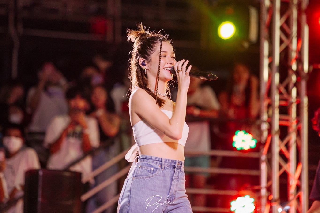 วี วิโอเลต โชว์หน้าสด โอดทำงานหนักแทบไม่มีเวลาพัก ล วี วิโอเลต โชว์หน้าสด โอดทำงานหนักแทบไม่มีเวลาพัก ล