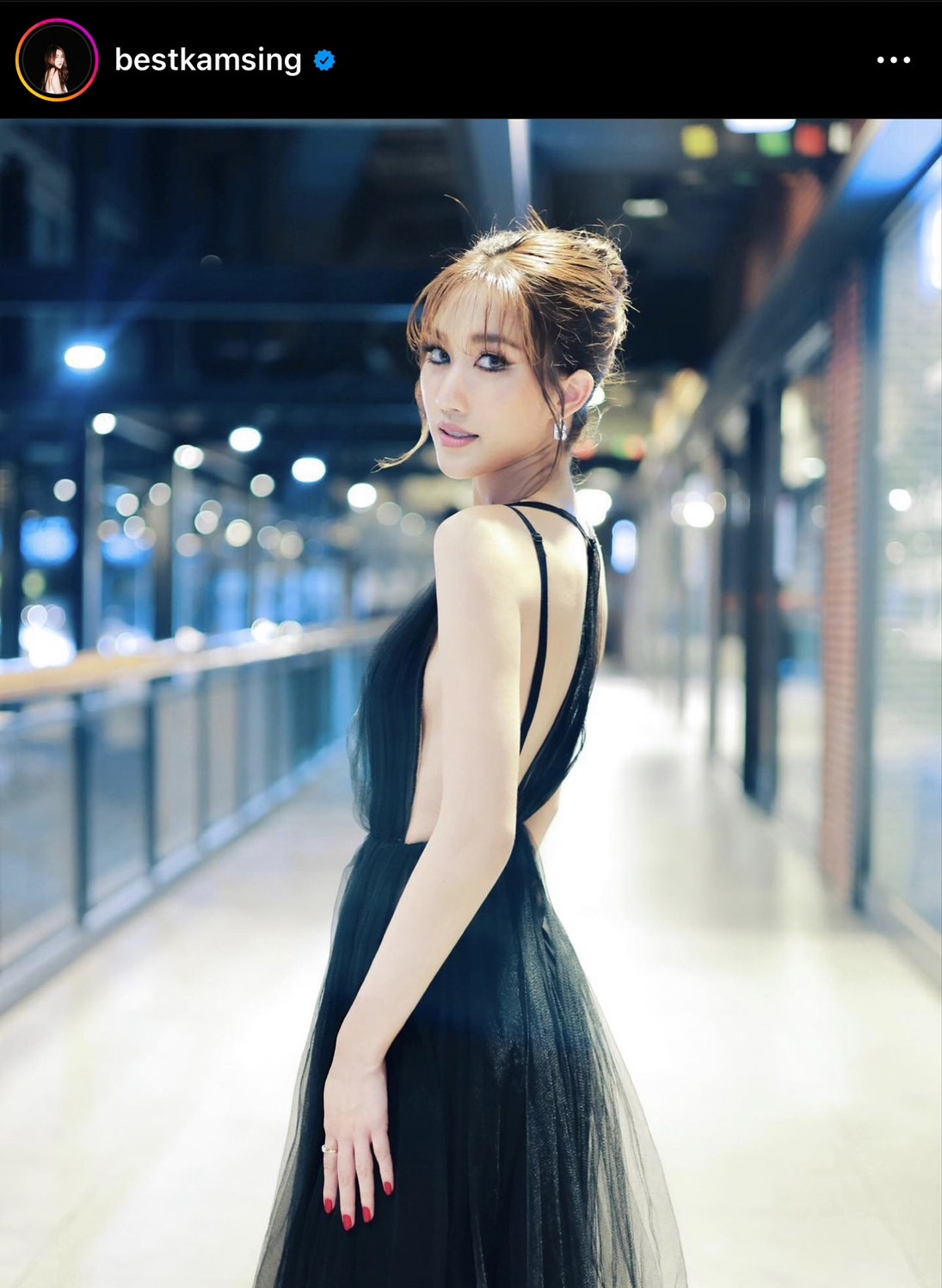 เบส คำสิงห์ เผยมุมมองความรักในปัจจุบัน พร้อมเล่าจุดเปลี่ยน มาเป็นเสาหลักของบ้านตั้งแต่อายุ 18