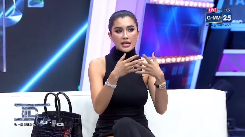 ปู ไปรยา เผยร้องไห้หน้าศาล พุ่มพวง วิ่งตามฝันเกือบ 7 ปี ได้งานฮอลลีวูด เงินหมด-ต้องแก้บนอีกหลายที่ ปู ไปรยา เผยร้องไห้หน้าศาล พุ่มพวง วิ่งตามฝันเกือบ 7 ปี ได้งานฮอลลีวูด เงินหมด-ต้องแก้บนอีกหลายที่