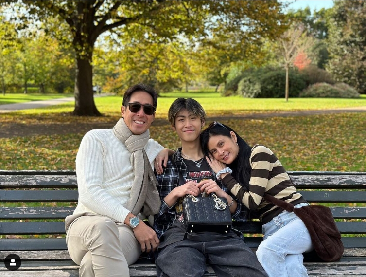 เปิดประวัติ เจ เจตริน นักร้องดังยุค 90 เจ้าของเพลง สวรรค์ชั้น 7 เปิดประวัติ เจ เจตริน นักร้องดังยุค 90 เจ้าของเพลง สวรรค์ชั้น 7