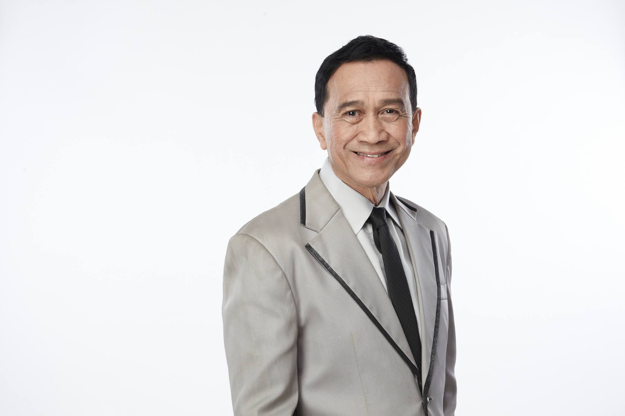 ช็อกวงการ!!  อาต้อย เศรษฐา เสียชีวิต หลังป่วยมะเร็งปอด