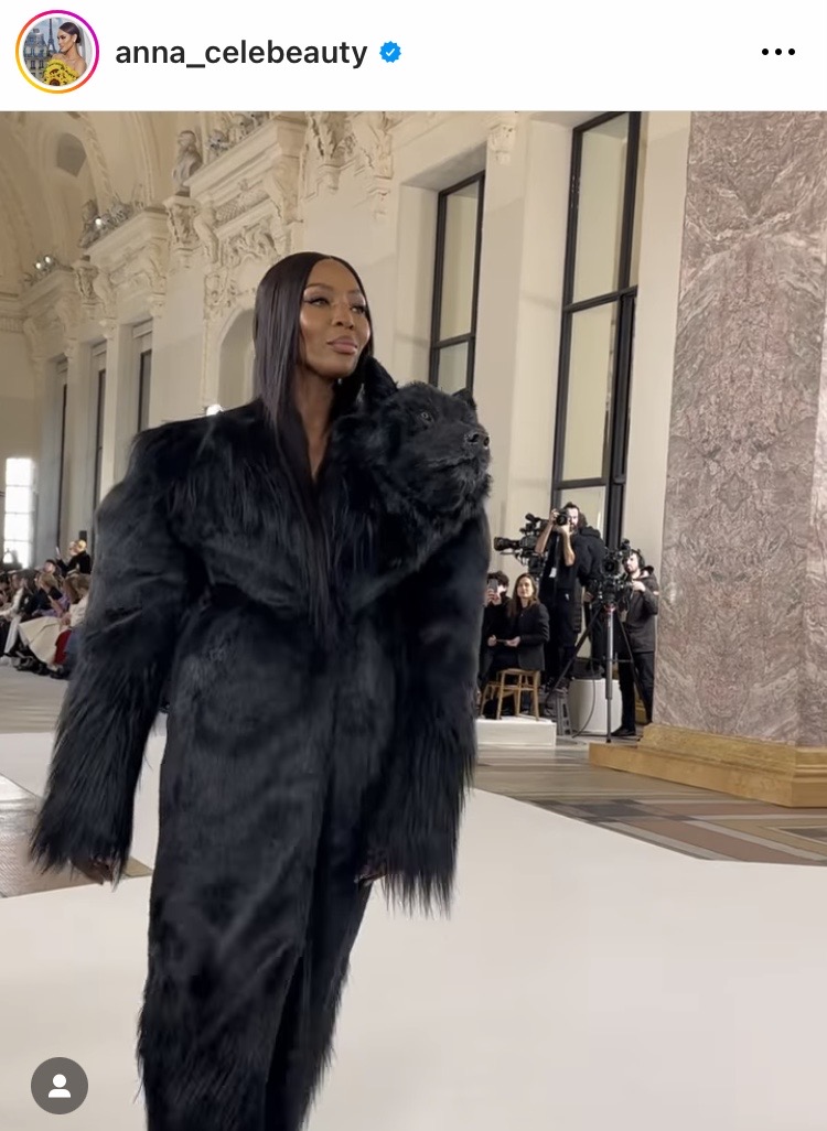 แอนนา-โดจา แคท-ไคลีย์ เจนเนอร์!! แม่เจอแม่ ชมแฟชั่นโชว์โอต์กูตูร์ที่ปารีส แอนนา-โดจา แคท-ไคลีย์ เจนเนอร์!! แม่เจอแม่ ชมแฟชั่นโชว์โอต์กูตูร์ที่ปารีส