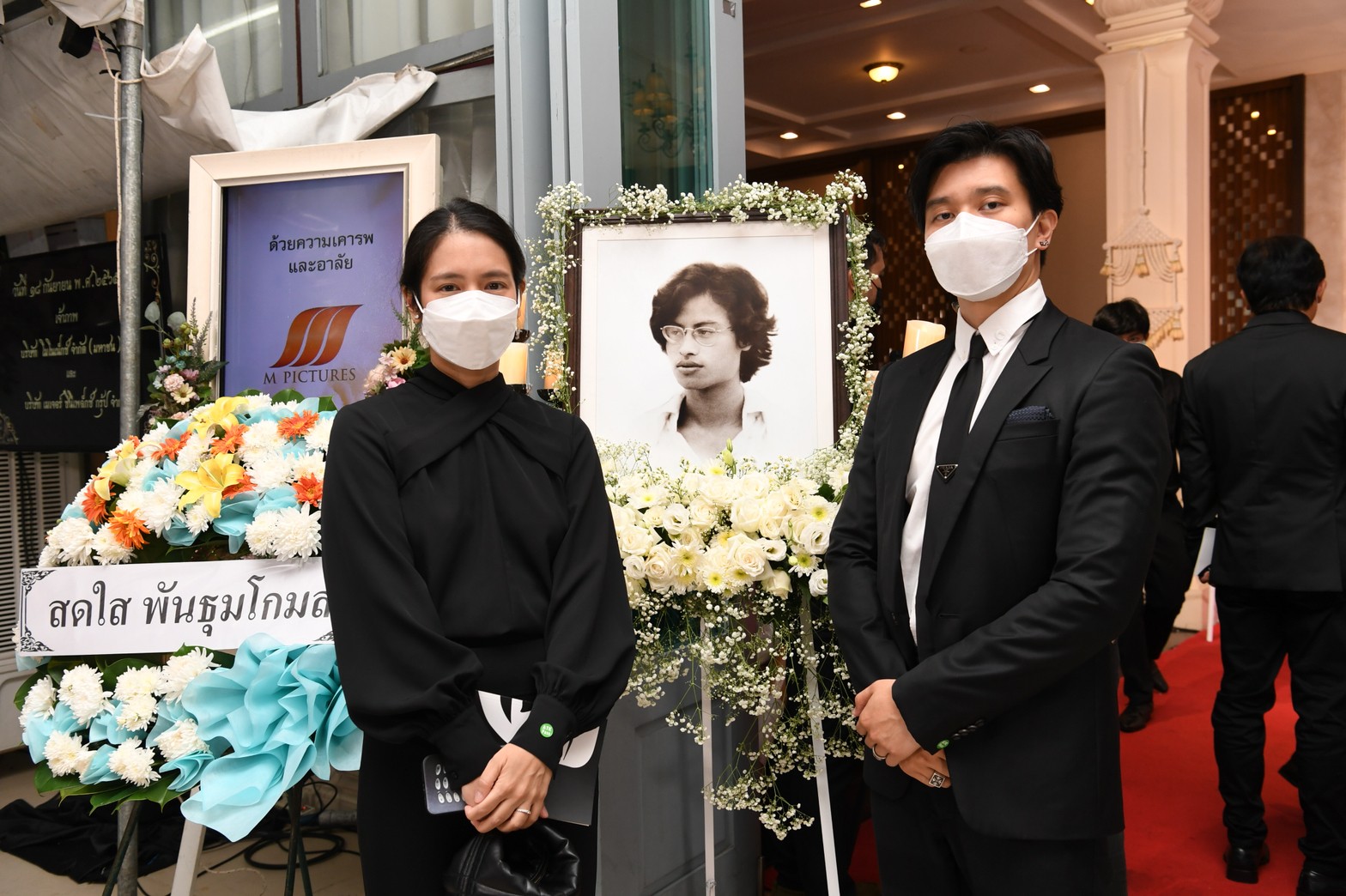 บรรยากาศพิธีสวดอภิธรรม หม่อมหลวงพันธุ์เทวนพ เทวกุล คืนที่สอง บรรยากาศพิธีสวดอภิธรรม หม่อมหลวงพันธุ์เทวนพ เทวกุล คืนที่สอง