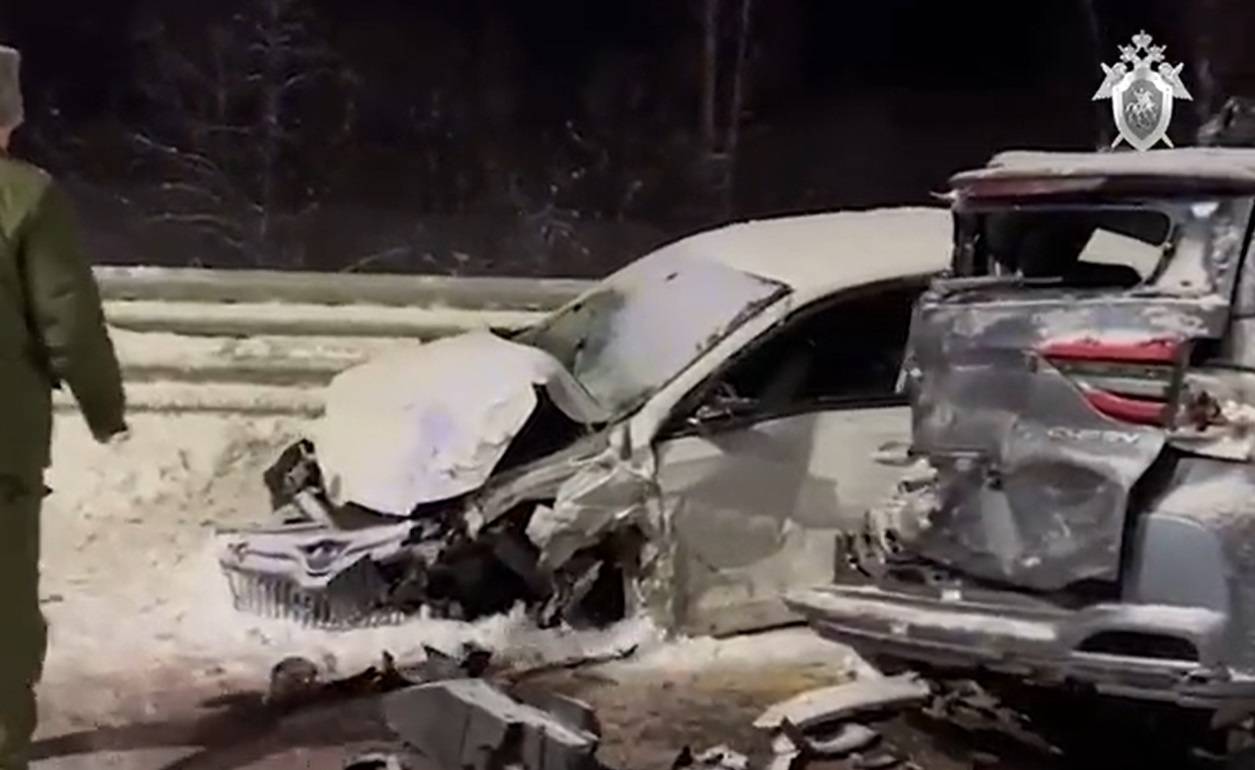 หิมะตกหนัก! เปิดภาพรถชนกัน 50 คันรวดในรัสเซีย เสียชีวิต 4 ราย