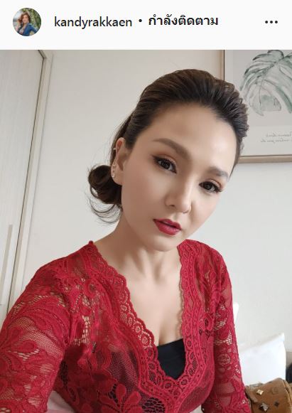 ฉะนางเอกดั้งพุ่ง แคนดี้ เดือด!! ปมด้อยค่าอาชีพแม่ค้าออนไลน์