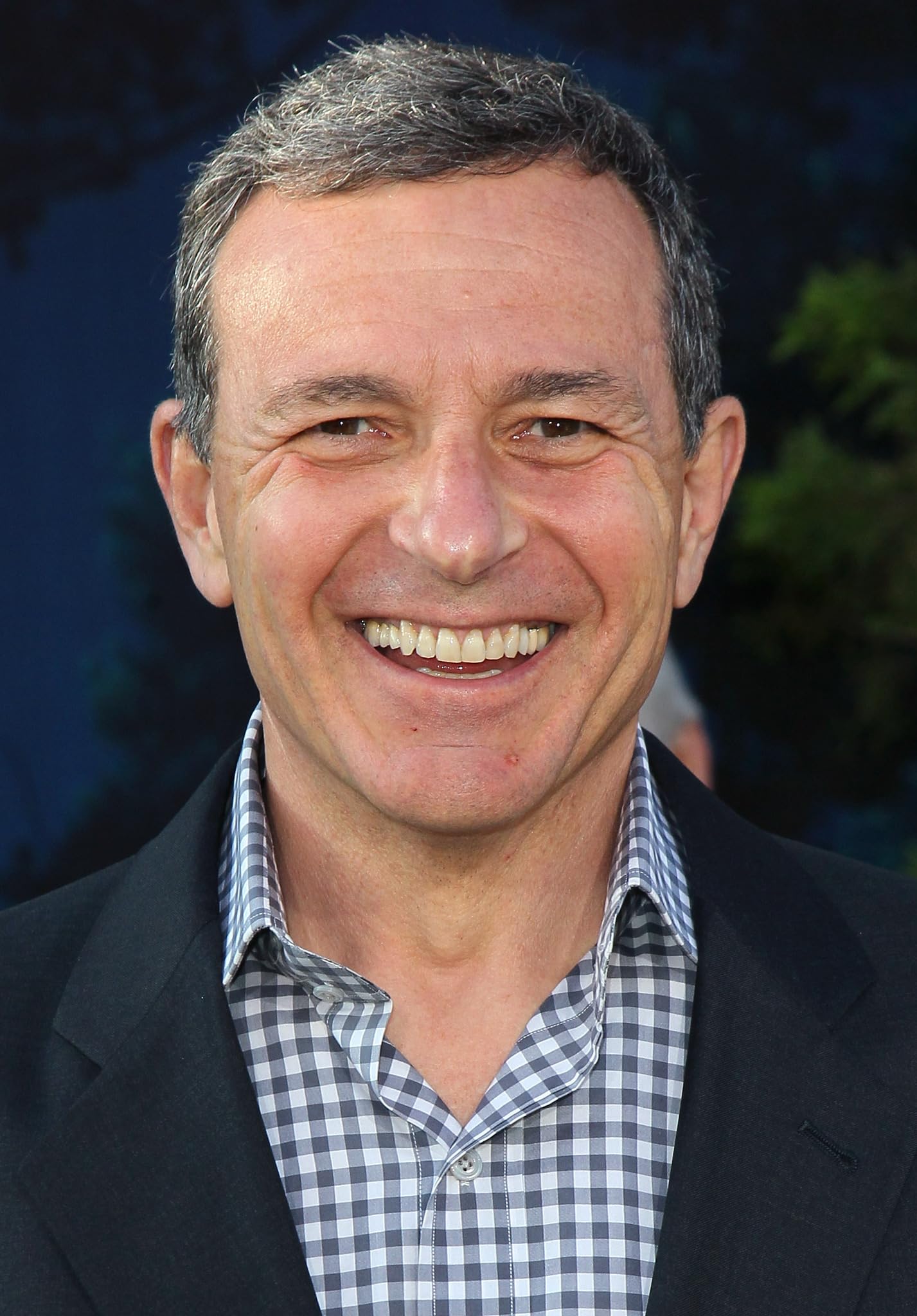 คนฮอลลีวู้ดเดือด CEO  Disney ต่อต้านการประท้วงหยุดงาน 
