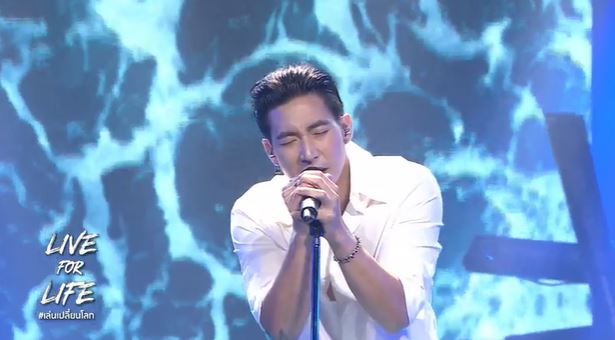ประมวลภาพคอนเสิร์ตสุดพิเศษ #เล่นเปลี่ยนโลก โตโน่ จัดเต็มความสนุก หารายได้ช่วยเต่าทะเล