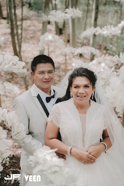 แม่หญิงลี ประกาศโสด หลังแต่งงานได้เกือบ 1 เดือน แม่หญิงลี ประกาศโสด หลังแต่งงานได้เกือบ 1 เดือน