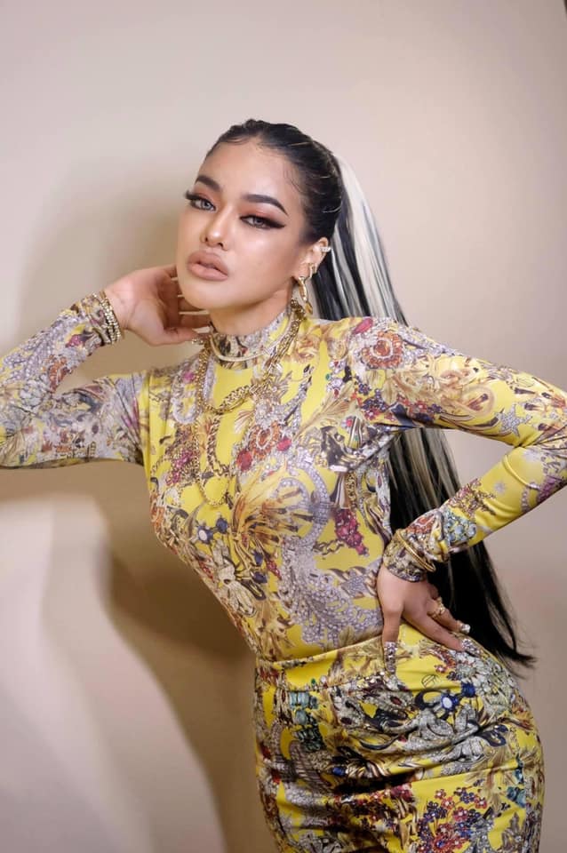 เคลื่อนไหวแล้ว!! ปมลูกค้าเจอบราวนี่ขึ้นรา พิมรี่พาย ยินดีขอโทษลูกค้าพร้อมชดใช้ค่าเสียหาย เคลื่อนไหวแล้ว!! ปมลูกค้าเจอบราวนี่ขึ้นรา พิมรี่พาย ยินดีขอโทษลูกค้าพร้อมชดใช้ค่าเสียหาย