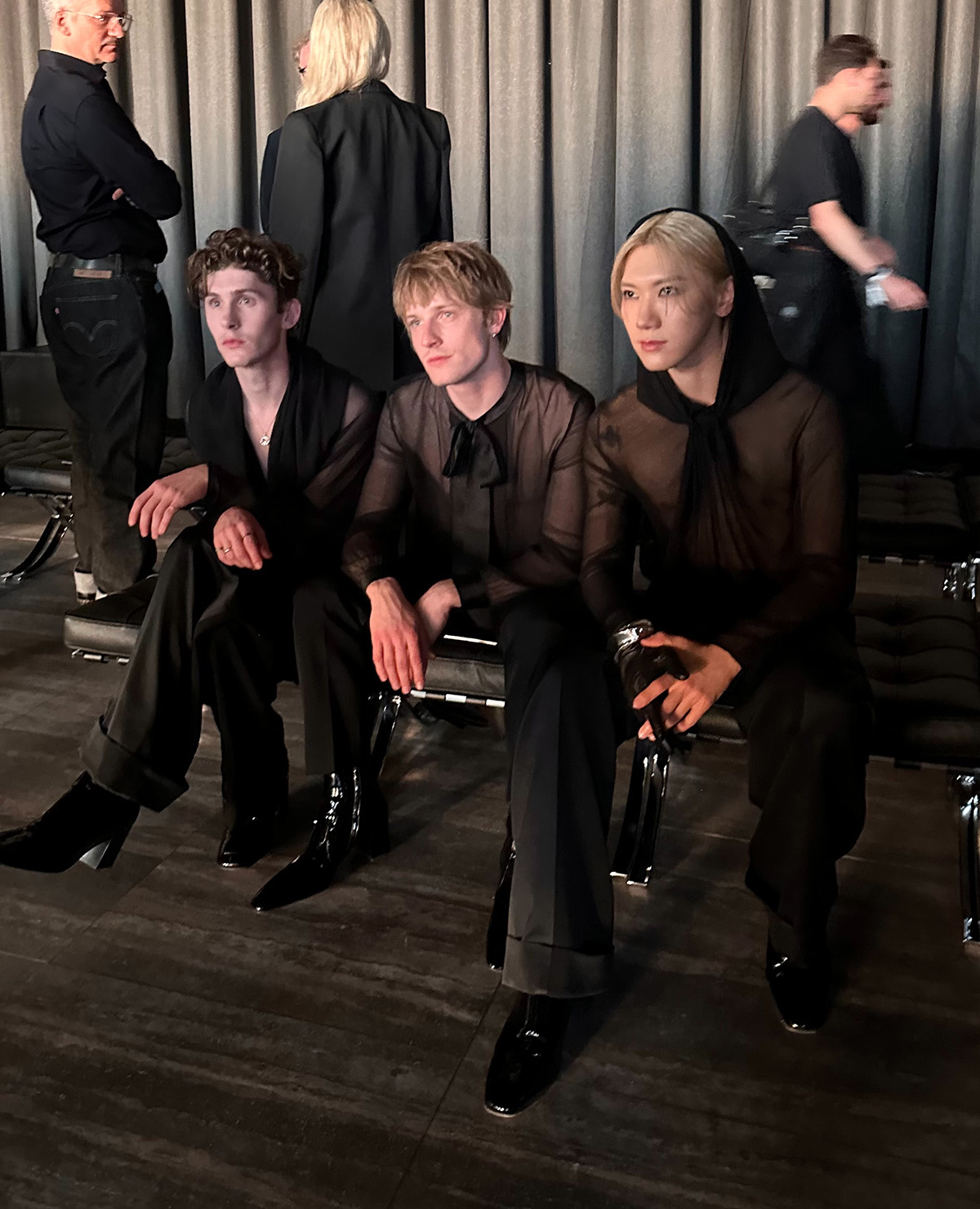 ฮอตทะลุล้านทวีต!! 'เตนล์ ชิตพล’ เซ็กซี่ซีทรูร่วมชมแฟชั่นโชว์ที่เบอร์ลินกับ 'มาร์ค ต้วน - คิตตี้ ชิชา' ฮอตทะลุล้านทวีต!! 'เตนล์ ชิตพล’ เซ็กซี่ซีทรูร่วมชมแฟชั่นโชว์ที่เบอร์ลินกับ 'มาร์ค ต้วน - คิตตี้ ชิชา'