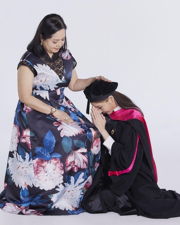แตงโม นิดา บัณฑิตป้ายแดง เผยเรียนต่อ ป.โท ต่อยอดทำธุรกิจ