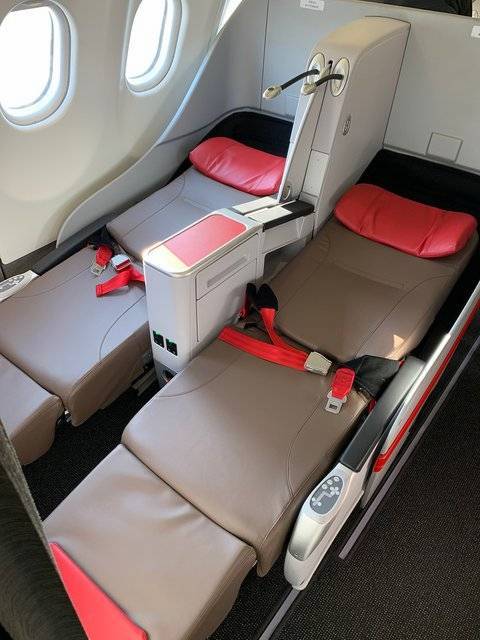 พนง.บนเครื่องบินเห็น?!! ‘วี BTS - เจนนี่ BLACKPINK’ ไปเชจูด้วยกัน เมื่อ 21 พ.ค. 65 พนง.บนเครื่องบินเห็น?!! ‘วี BTS - เจนนี่ BLACKPINK’ ไปเชจูด้วยกัน เมื่อ 21 พ.ค. 65