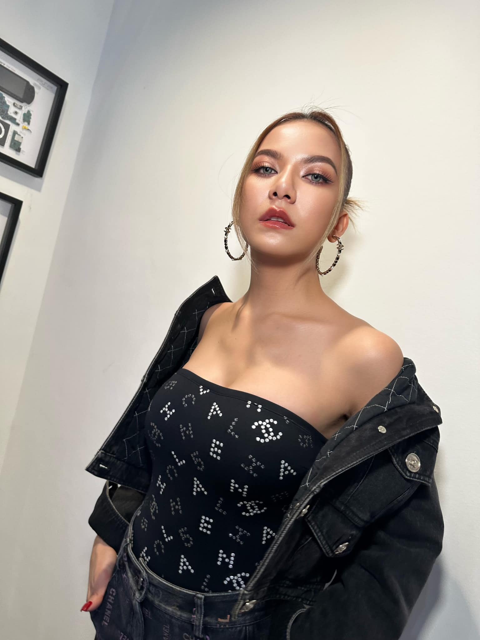 “จ๊ะ นงผณี” แจงข่าวคู่รักเลิกเงียบ เซ็งถูกจับตาแต่เรื่องความรัก “จ๊ะ นงผณี” แจงข่าวคู่รักเลิกเงียบ เซ็งถูกจับตาแต่เรื่องความรัก