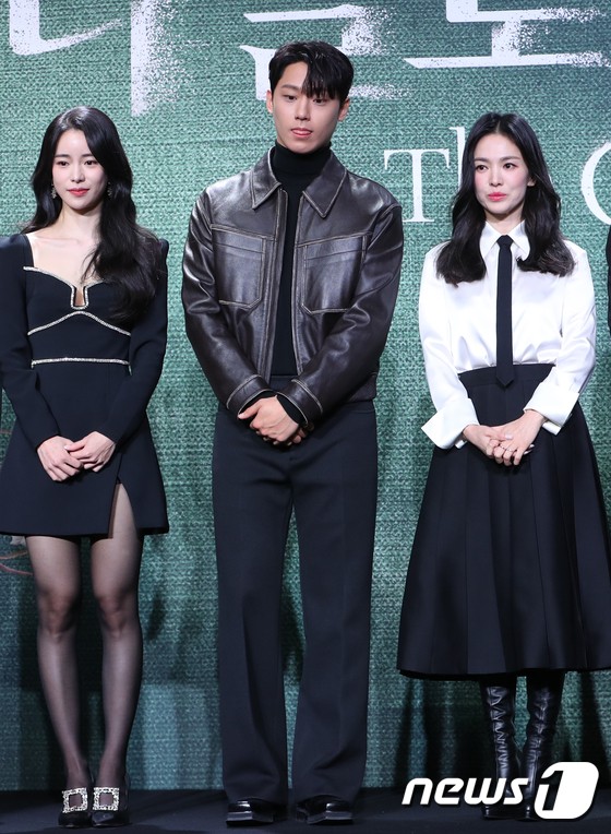 เหม็นความรัก!! เผยภาพคู่แรก 'อีโดฮยอน - อิมจียอน' พระเอกนางร้าย The Glory หลังยืนยันข่าวเดต