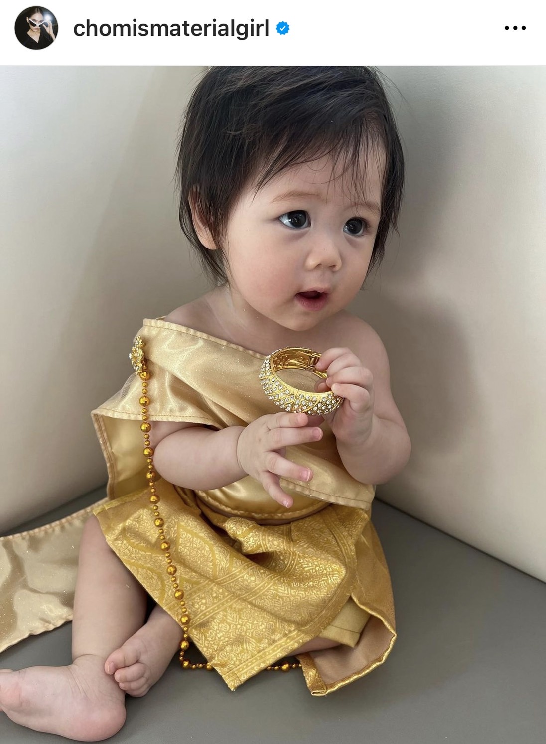 แม่ชม เผยภาพ น้องเกล ฟิตติ้งชุดนพมาศ น่ารักไม่ไหว!!