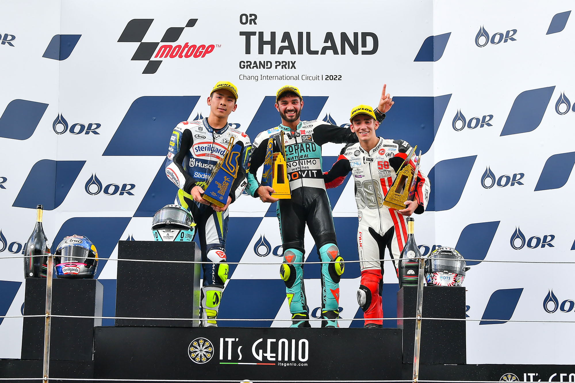 'โอลิเวียร่า' ฝ่าฝนซิวแชมป์โมโตจีพีไทยแลนด์ 2022 ที่บุรีรัมย์