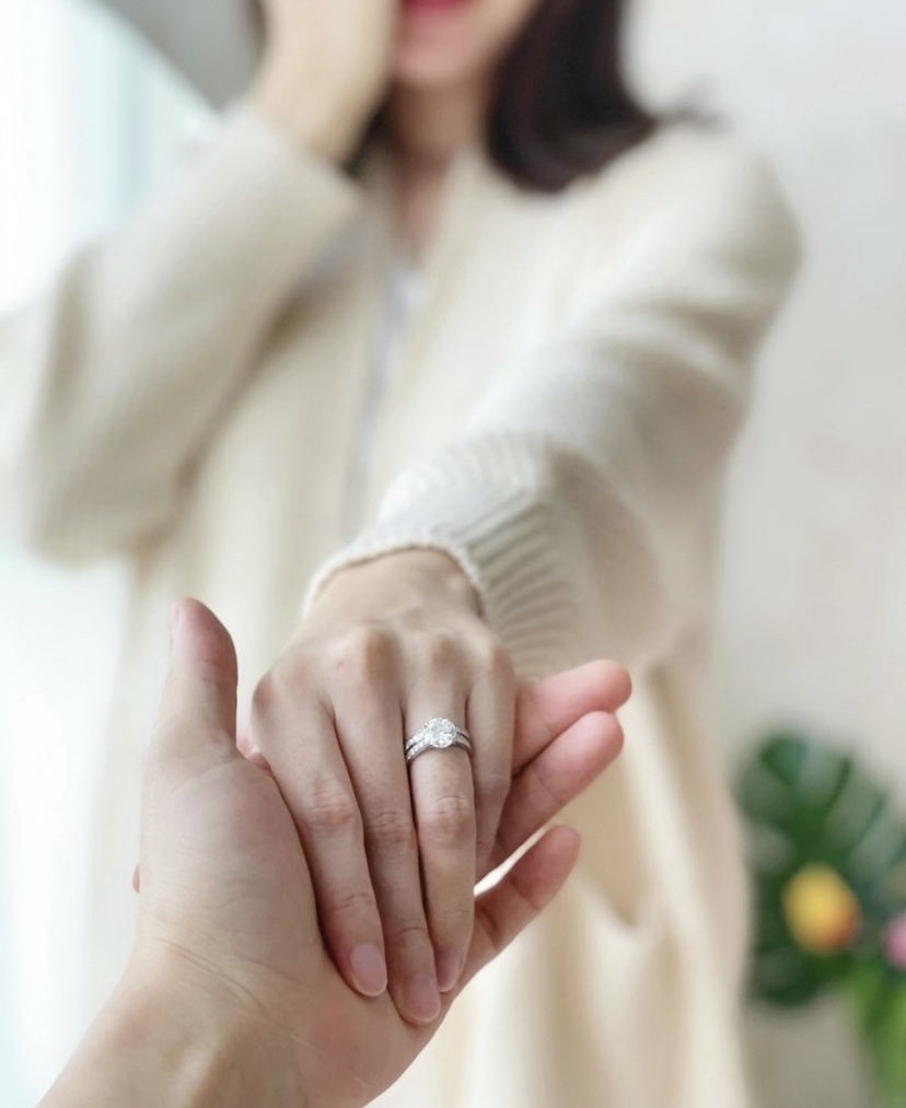 อบอุ่น น่ารัก เชอรีน ณัฐจารี อวดท้องโตถ่ายพรีเวดดิ้ง รวบภาพครอบครัว อบอุ่น น่ารัก เชอรีน ณัฐจารี อวดท้องโตถ่ายพรีเวดดิ้ง รวบภาพครอบครัว