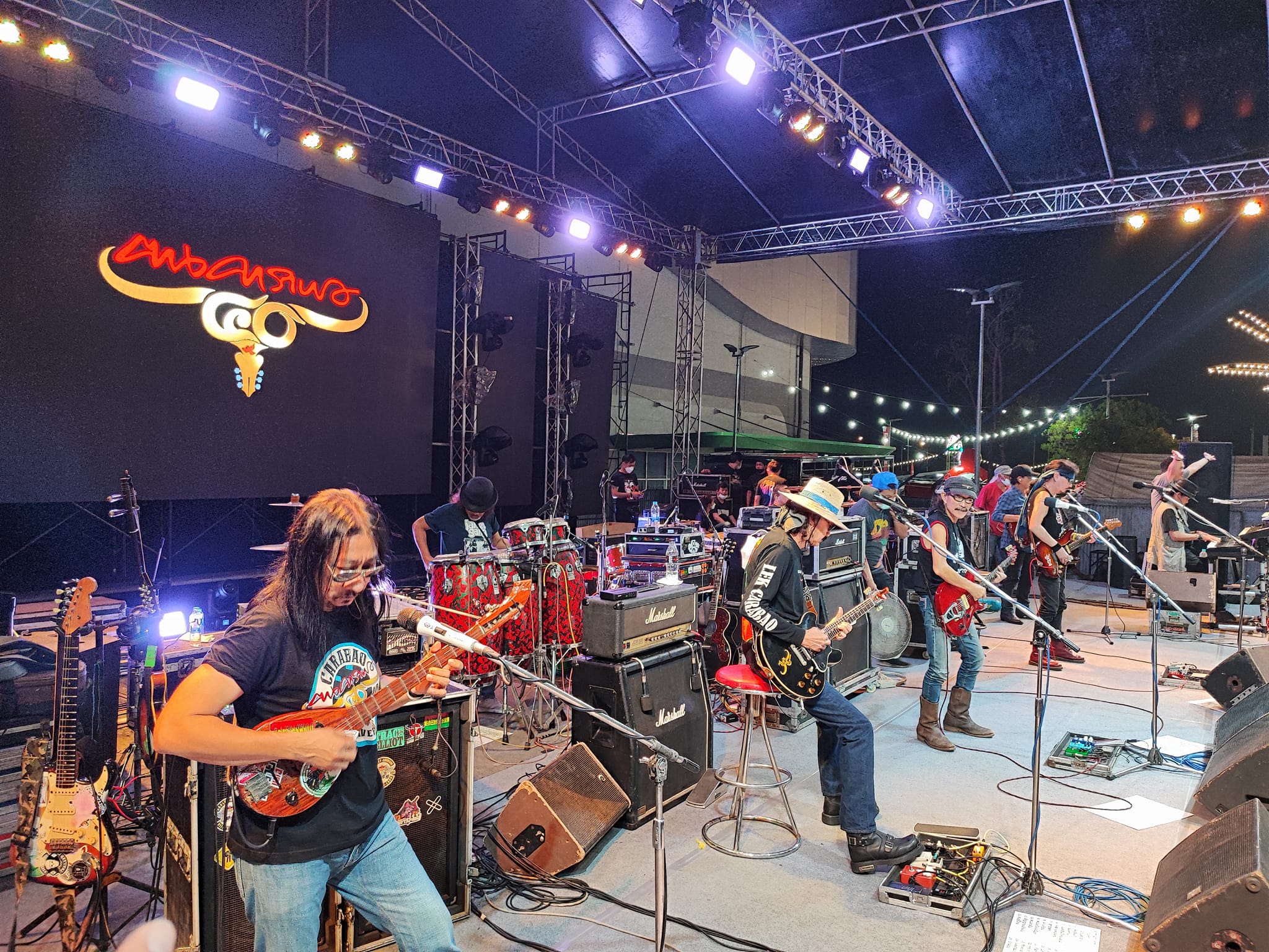 “ท็อป ศราวุธ” เอาจริงดำเนินคดีผู้ก่อเหตุในคอนเสิร์ต “คาราบาว”