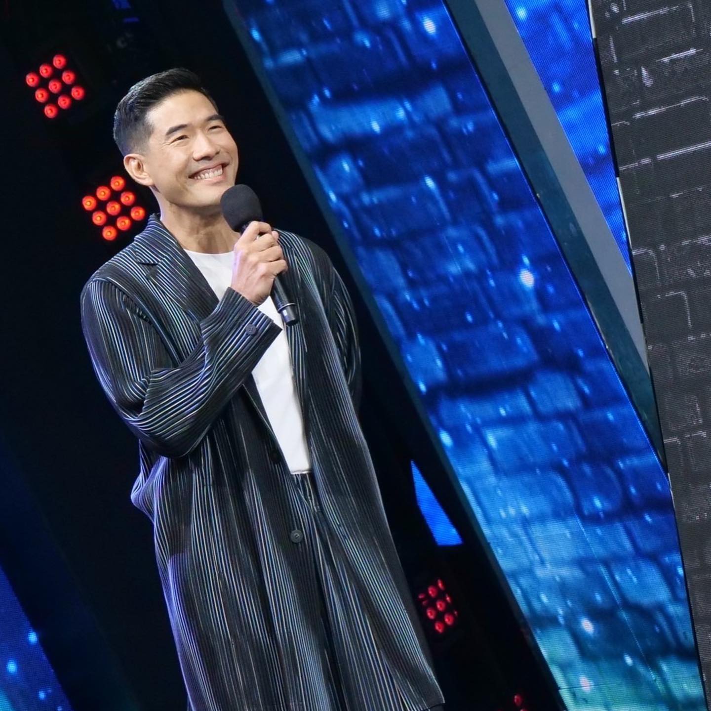 สวย เผ็ช แซ่บ!! วู้ดดี้ เปลี่ยนลุคเป็น Drag Queen ครั้งแรก สวย เผ็ช แซ่บ!! วู้ดดี้ เปลี่ยนลุคเป็น Drag Queen ครั้งแรก