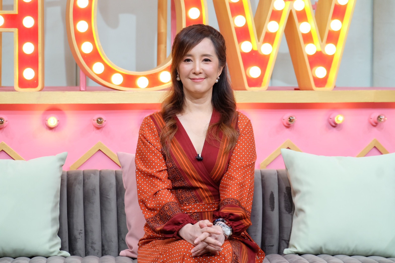 ต่าย สายธาร เคลียร์สร้างภาพใจบุญ โดนจวกไม่ดูแลแม่ เผยตัวเองพบเนื้องอกมดลูก-เต้านม รับซุกลูกนาน 25 ปี ต่าย สายธาร เคลียร์สร้างภาพใจบุญ โดนจวกไม่ดูแลแม่ เผยตัวเองพบเนื้องอกมดลูก-เต้านม รับซุกลูกนาน 25 ปี