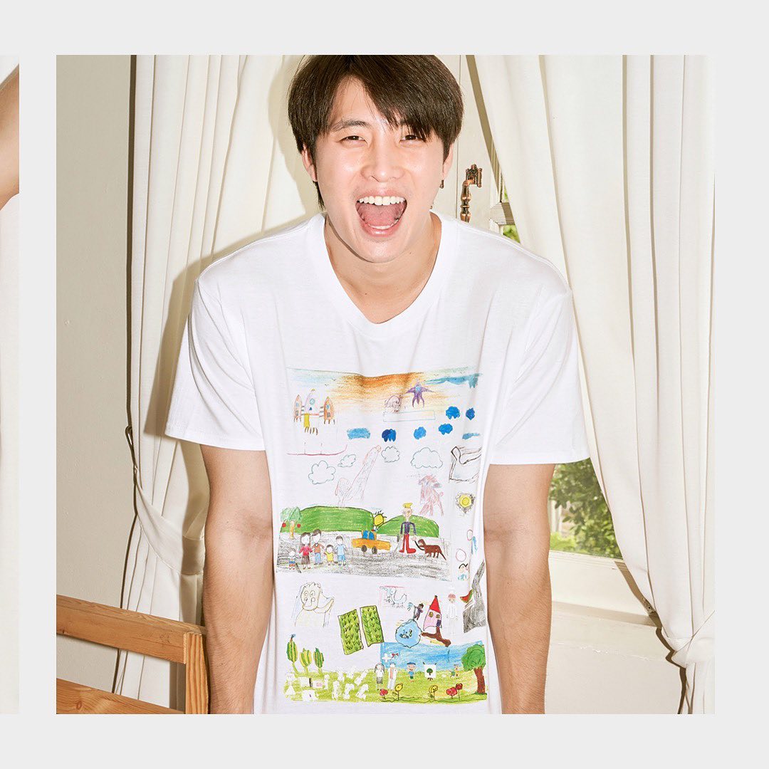 หล่อใจบุญ มีน พีรวิชญ์ ขายเสื้อ นำเงินไปช่วยเหลือมูลนิธิต่างๆ และโรงพยาบาลจากสถานการณ์โควิด-19 หล่อใจบุญ มีน พีรวิชญ์ ขายเสื้อ นำเงินไปช่วยเหลือมูลนิธิต่างๆ และโรงพยาบาลจากสถานการณ์โควิด-19