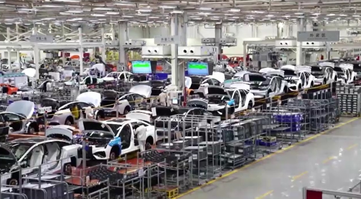 เมื่อมังกรปรับจูนสู่โรงงานของโลกยุคใหม่ (ตอน 3) โดย ดร.ไพจิตร วิบูลย์ธนสาร