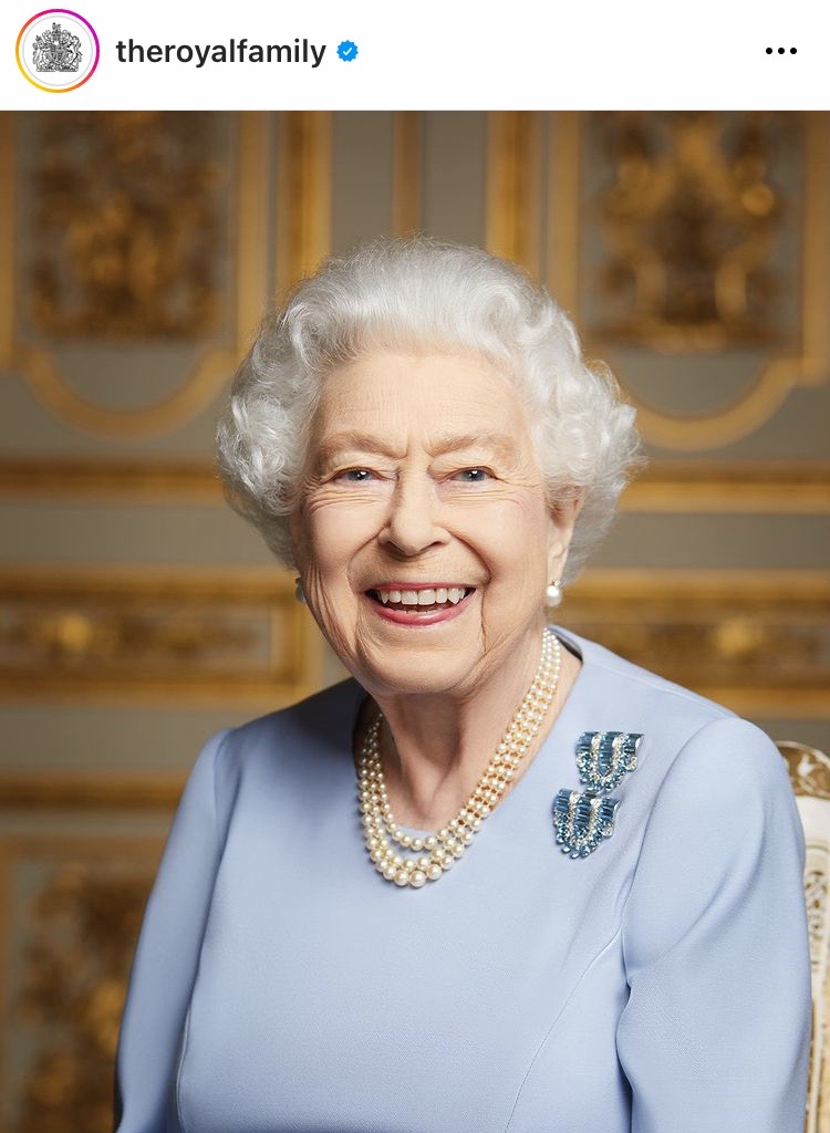 พระบรมศพ ‘ควีนเอลิซาเบธที่ 2’ ฝังเคียงข้าง ‘เจ้าชายฟิลิป’ ณ โบสถ์น้อยเซนต์จอร์จ (มีคลิป)