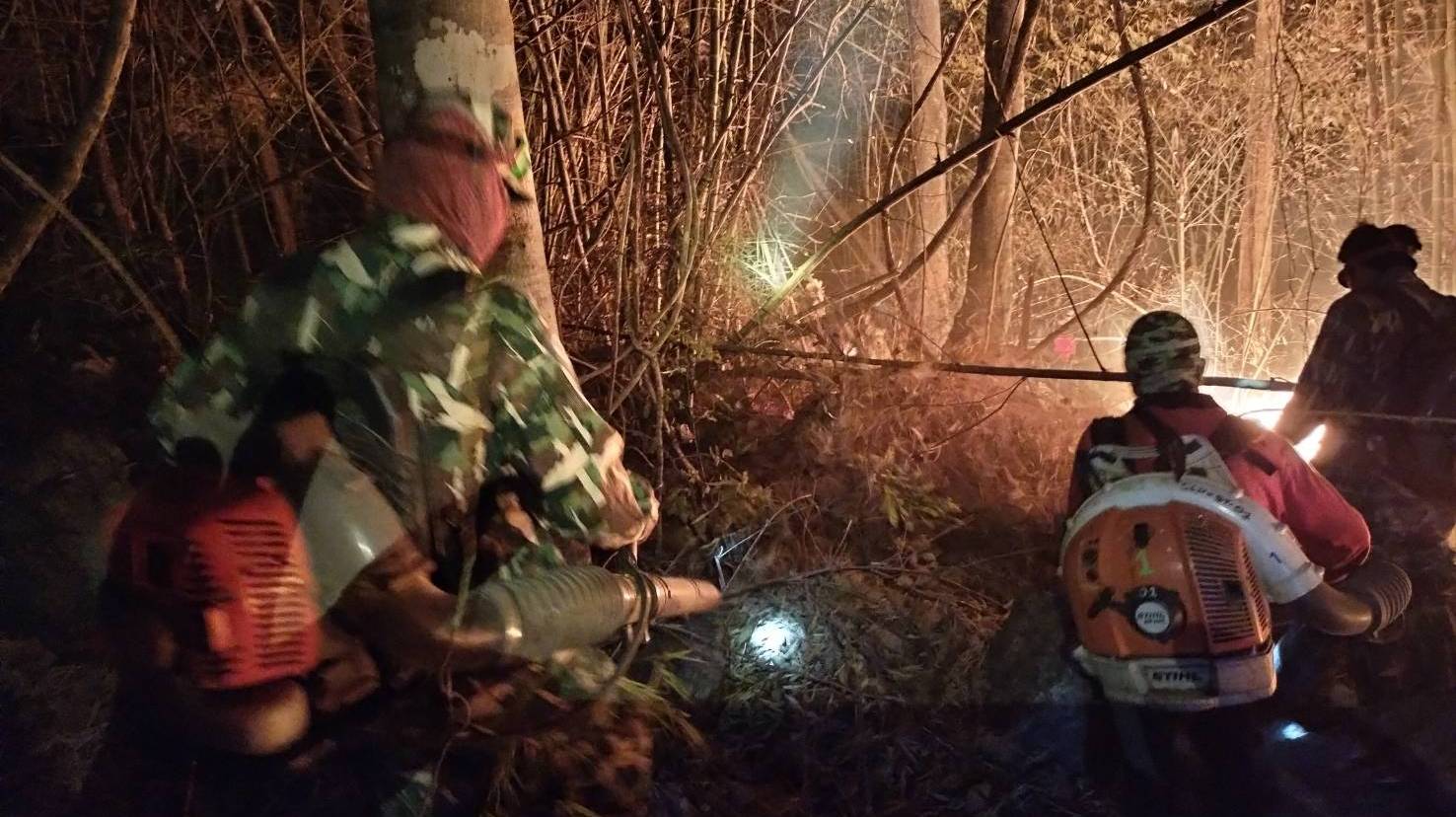 ไฟเผาวอด ป่าดอยพระบาท เสียหายแล้ว 4,700 ไร่ ไฟเผาวอด ป่าดอยพระบาท เสียหายแล้ว 4,700 ไร่