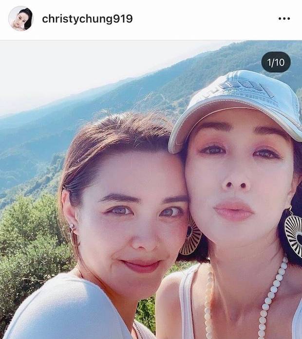 สวยได้แม่!! ลูกสาว ‘คริสตี้ ชุง’ คว้ามงกุฎเวที Miss Chinese Vancouver สวยได้แม่!! ลูกสาว ‘คริสตี้ ชุง’ คว้ามงกุฎเวที Miss Chinese Vancouver