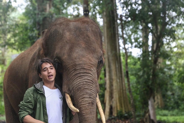 คนบันเทิงไทย - เทศ ต้อนรับวันสิ่งแวดล้อมโลก