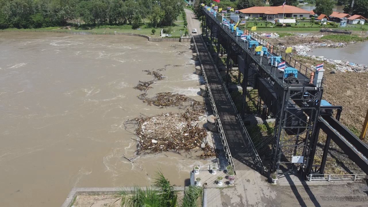 อยุธยายังท่วมหนัก 30,000 ครัวเรือนเดือดร้อน