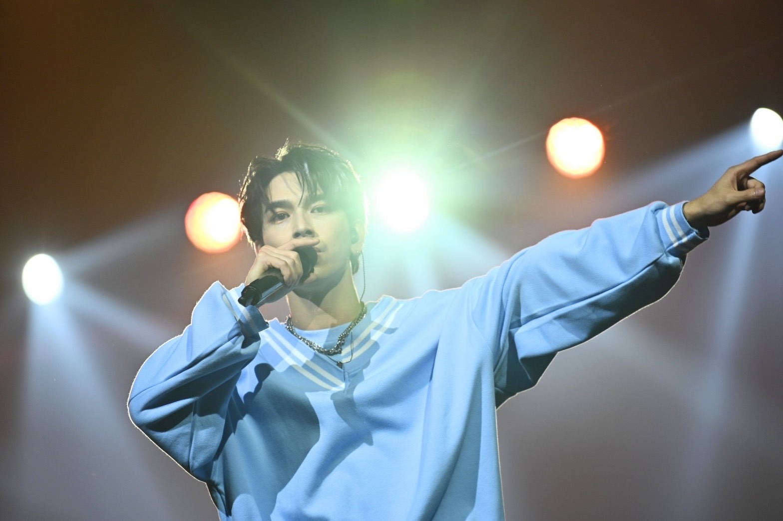 6 หนุ่ม BE MY BOYFRIENDS 2 สร้างความประทับให้กับแฟนๆ ทั่วโลกผ่านโชว์สุดพิเศษ 6 หนุ่ม BE MY BOYFRIENDS 2 สร้างความประทับให้กับแฟนๆ ทั่วโลกผ่านโชว์สุดพิเศษ