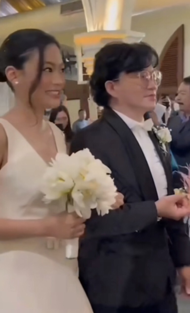 ก้อง ปิยะ  ชี้สาเหตุ เจอาร์ ลูกสาว ผัดไท เลือกตนเองทำหน้าที่พ่อในงานวิวาห์