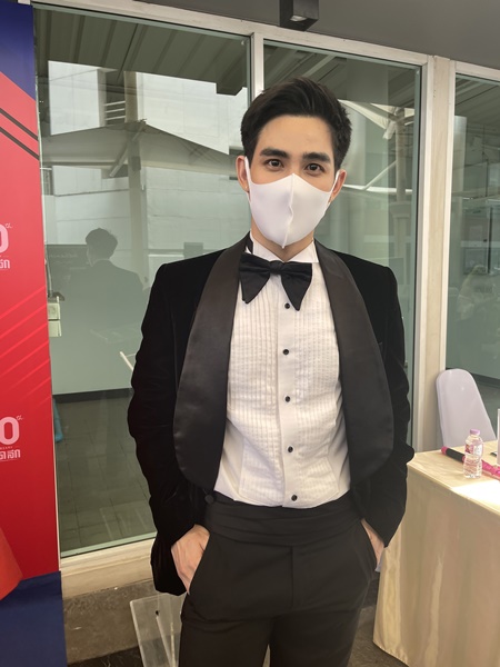 เอ็มมี่ อมลวรรณ เตรียมเคลียร์ แม็ก 31 ตุลาคมนี้ เอ็มมี่ อมลวรรณ เตรียมเคลียร์ แม็ก 31 ตุลาคมนี้