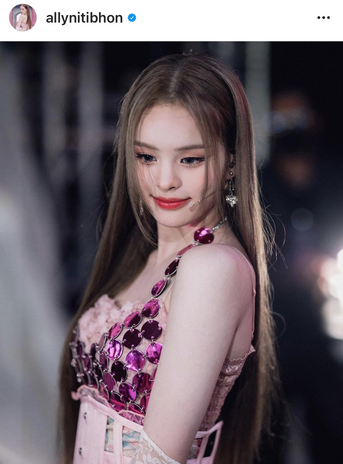 ปังไม่หยุด!! แอลลี่ ขึ้นป้ายบิลบอร์ดยักษ์ ใจกลางไทม์สแควร์ ปังไม่หยุด!! แอลลี่ ขึ้นป้ายบิลบอร์ดยักษ์ ใจกลางไทม์สแควร์