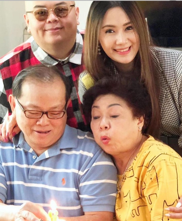 นานา โพสต์ข่าวเศร้า พ่อดีเจบุดด้า เสียชีวิตจากโควิด-19 นานา โพสต์ข่าวเศร้า พ่อดีเจบุดด้า เสียชีวิตจากโควิด-19