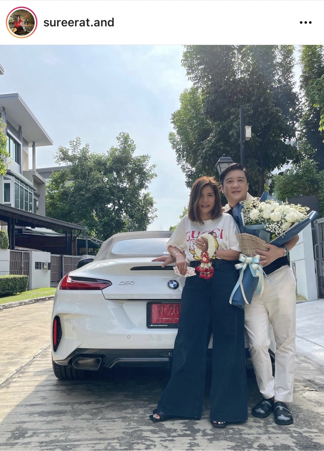 เซอร์ไพรส์หนักมาก พีพี ซื้อรถหรูให้คุณพ่อเป็นของขวัญ