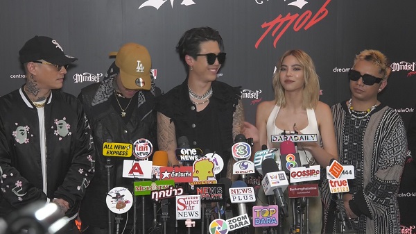 “ป๊อก ภัสสรกรณ์” ลุยเปิดค่ายเพลง พร้อมเผยโฉมศิลปินในสังกัดครั้งแรก   (มีคลิป)